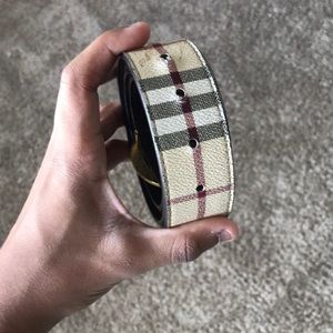 Burberry belt good quality